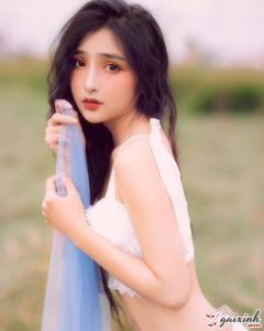 Loạt Ảnh Sexy Khó Rời Mắt Của Mai Ngọc Khánh Linh