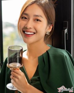 Hình Ảnh Diễn Viên Khả Ngân Mặc Bikini Mới Nhất Năm 2022